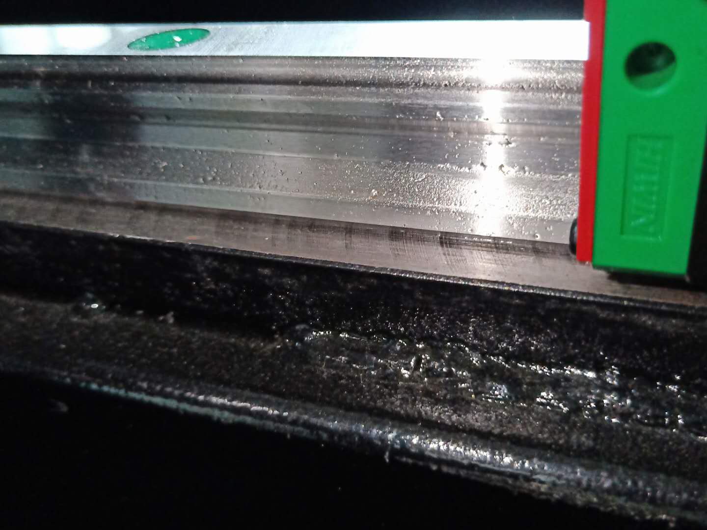 激光切割機(jī)導(dǎo)軌的安裝對于切割方面會帶來哪些方面的影響？