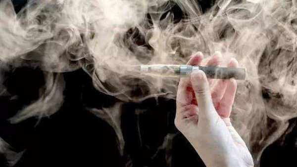 電子煙退出互聯(lián)網(wǎng)銷售渠道對于保護(hù)未成年人是件好事！