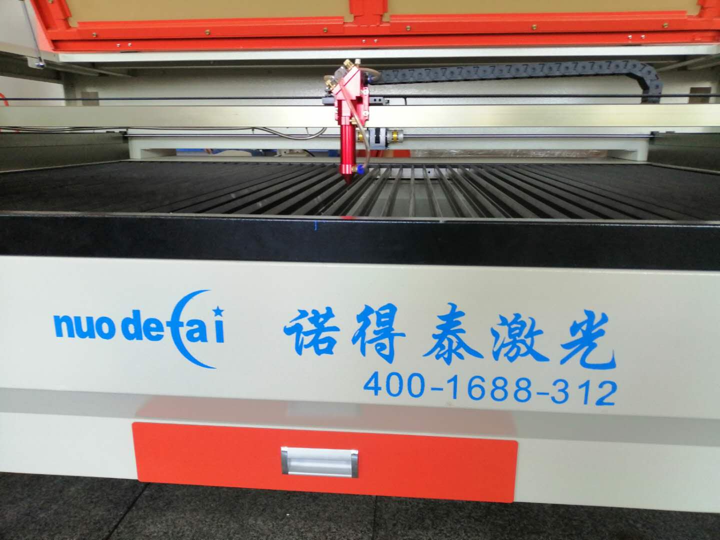 亞克力激光切割機(jī)需要多少錢，小型機(jī)價(jià)格