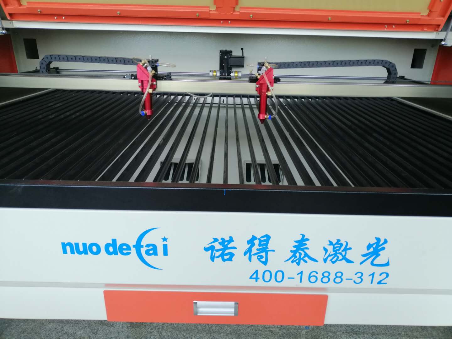 哪個小型激光切割機廠家做出來的設(shè)備質(zhì)量好？